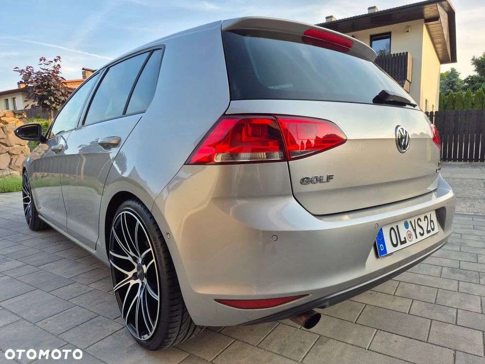 Volkswagen Golf 1.2 TSI BlueMotion Technology Cup - 19