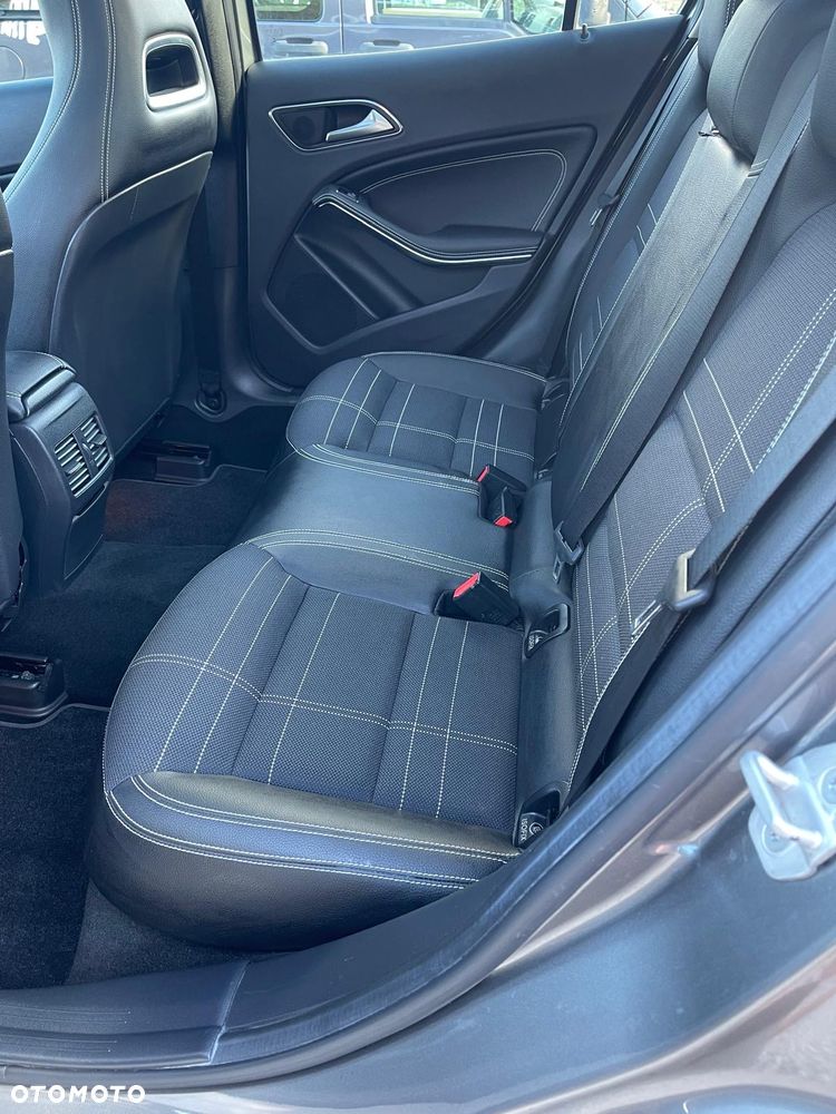 Mercedes-Benz GLA 250 7G-DCT Edition 1 - 28