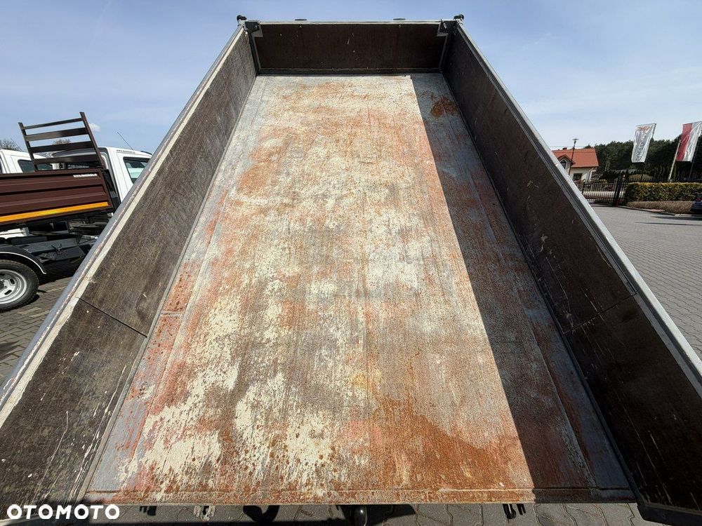 Mercedes-Benz MB 100 - 19