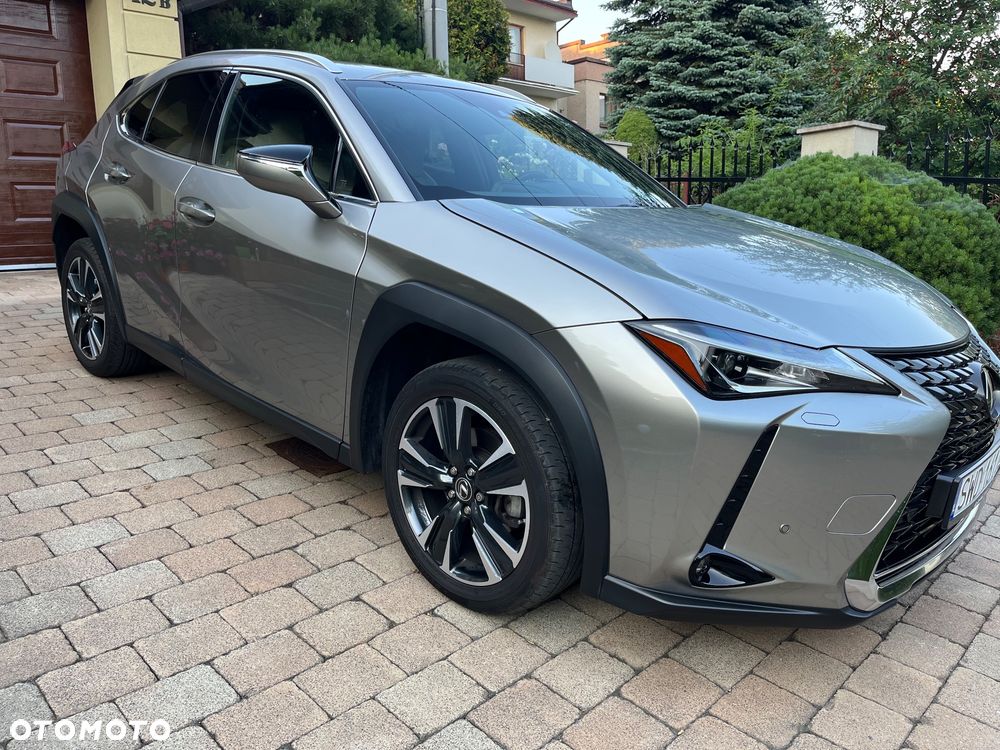 Lexus UX 200 GPF F Sport Design 2WD - 1