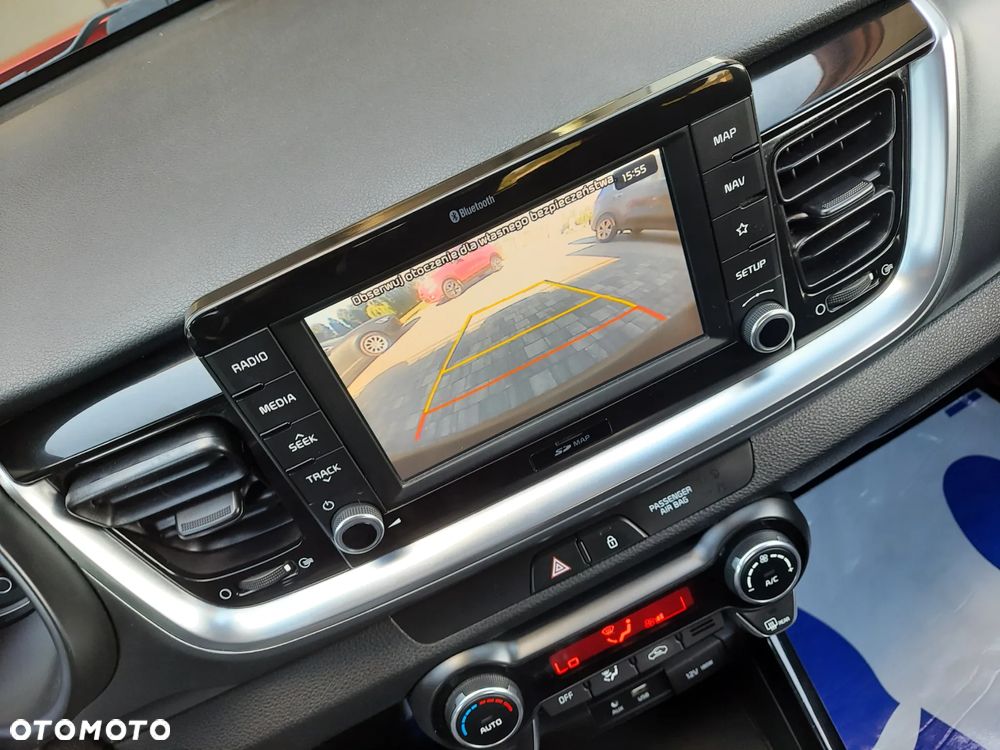 Kia Stonic 1.6 CRDi SCR XL - 19