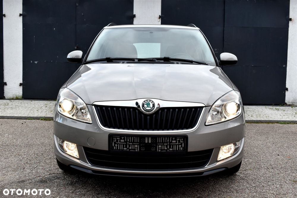 Skoda Fabia 1.2 TSI DSG Elegance - 2