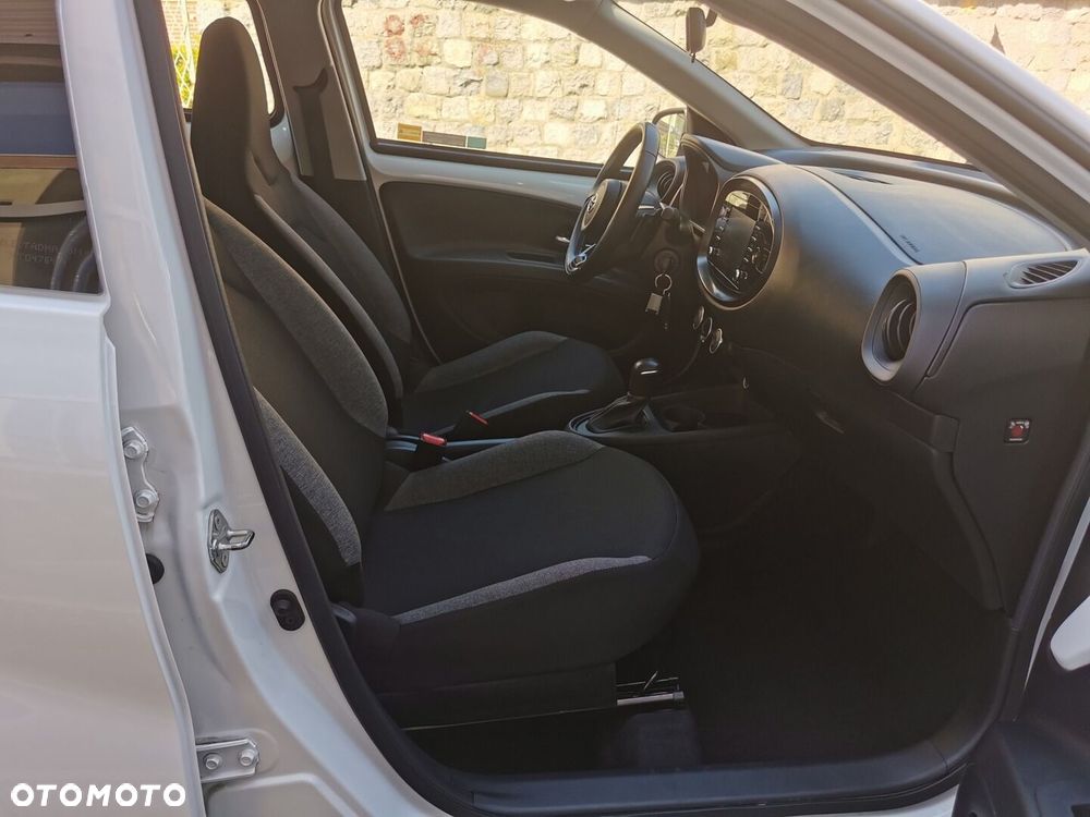 Toyota Aygo X - 6