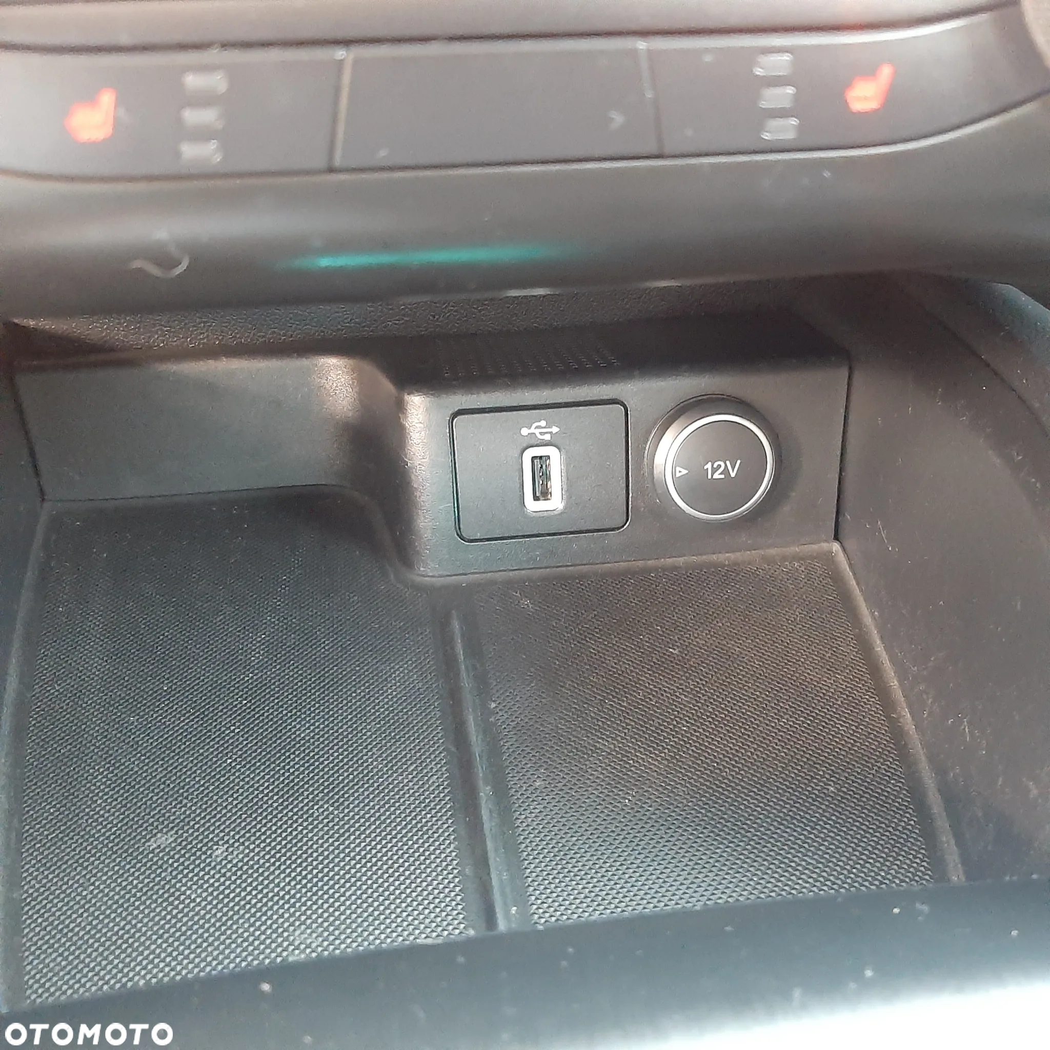 Ford Focus 2.0 EcoBlue Active Business - 19