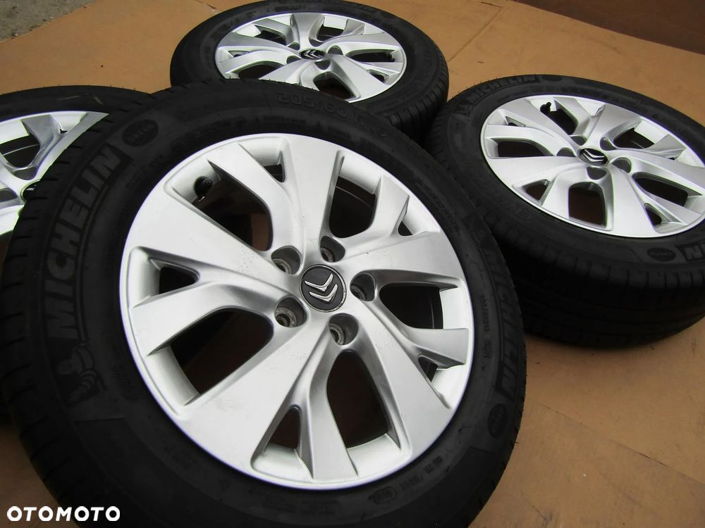 4x Felgi Aluminiowe 16 Citroen C4 II Picasso Grand Berlingo III Peugeot Partner III 3 Opel Combo E 6,5 j 5x108 ET47 piasta 65,1 mm - 13