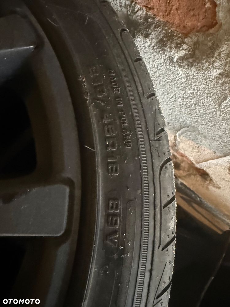 Audi A4 Avant 2.0 TDI - 11