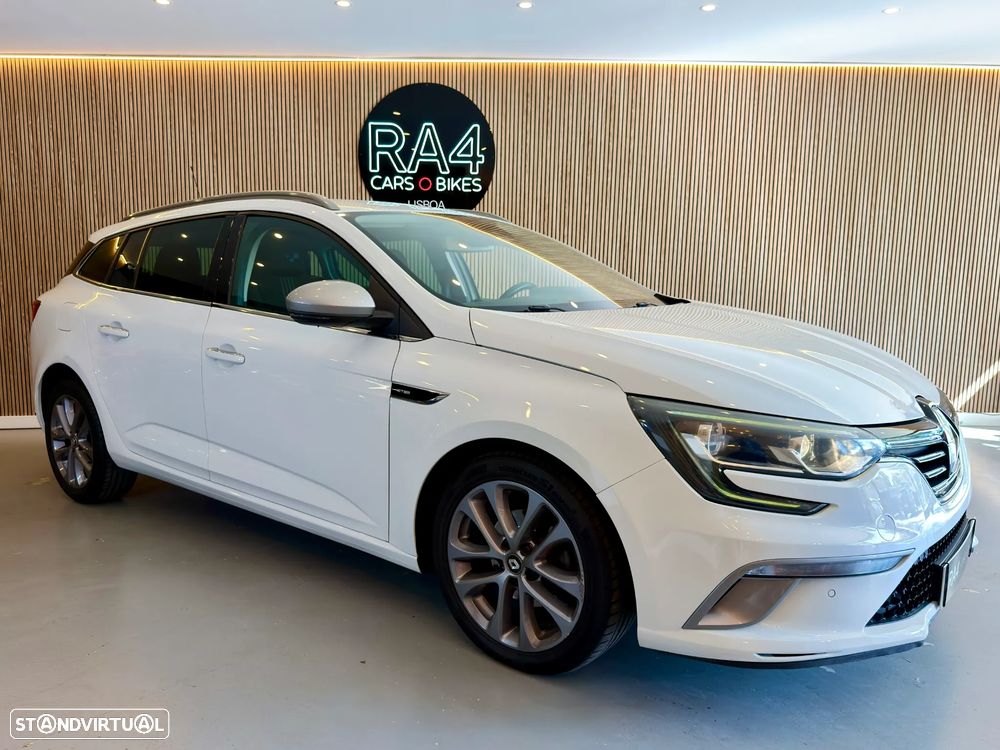 Renault Mégane Sport Tourer 1.5 dCi GT Line EDC - 2