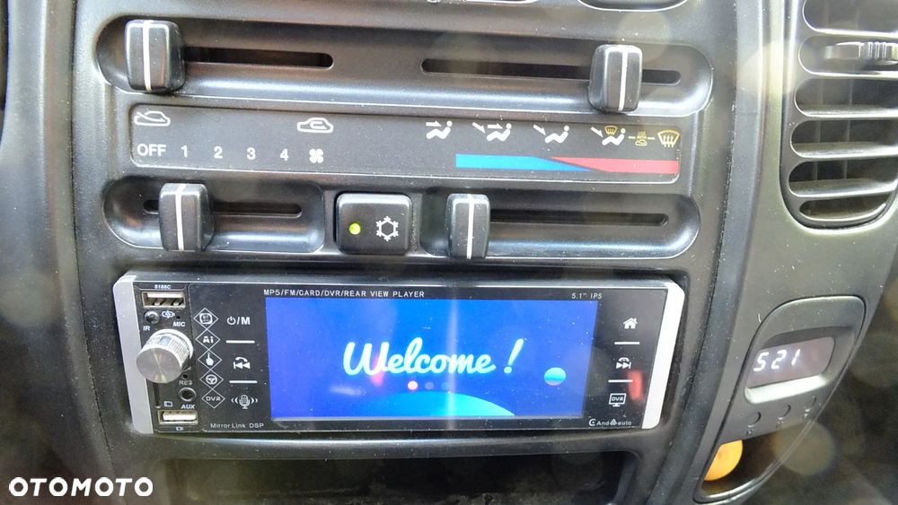 Hyundai H200 - 22