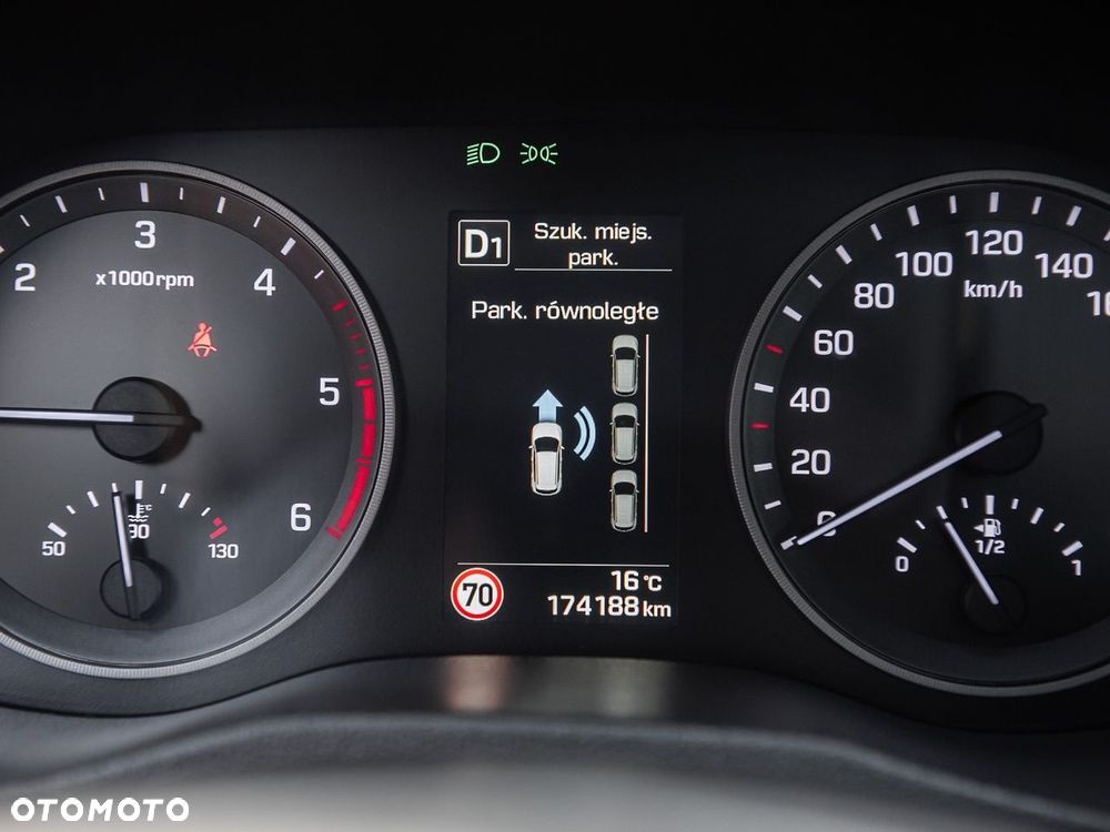 Hyundai Tucson - 25