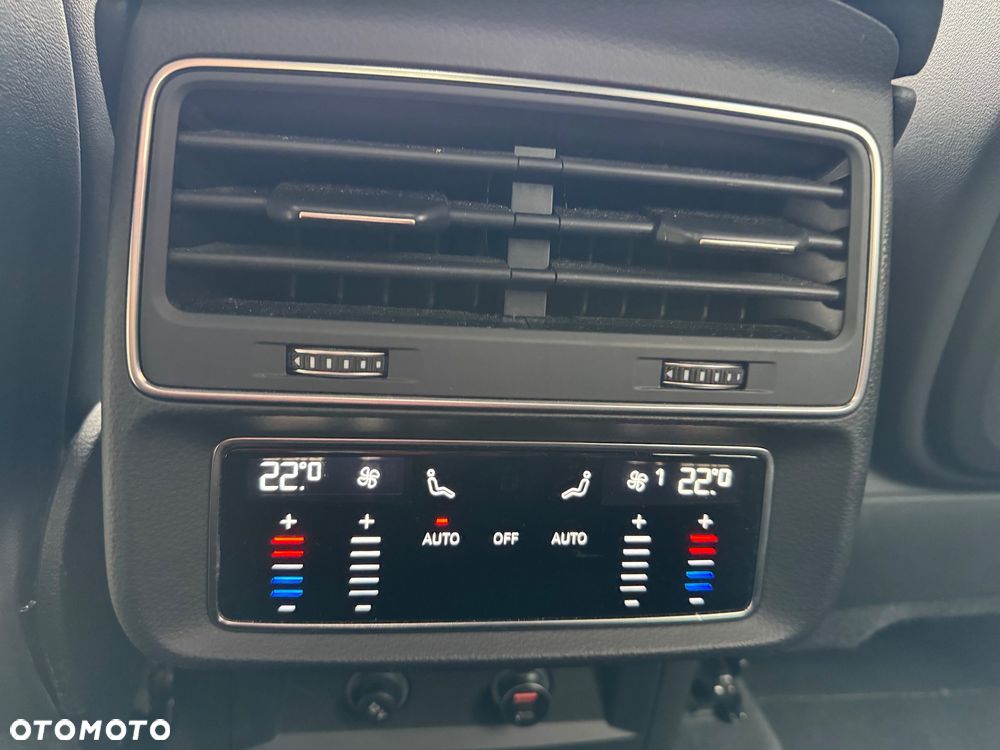 Audi Q7 50 TDI mHEV Quattro S Line Tiptr - 16