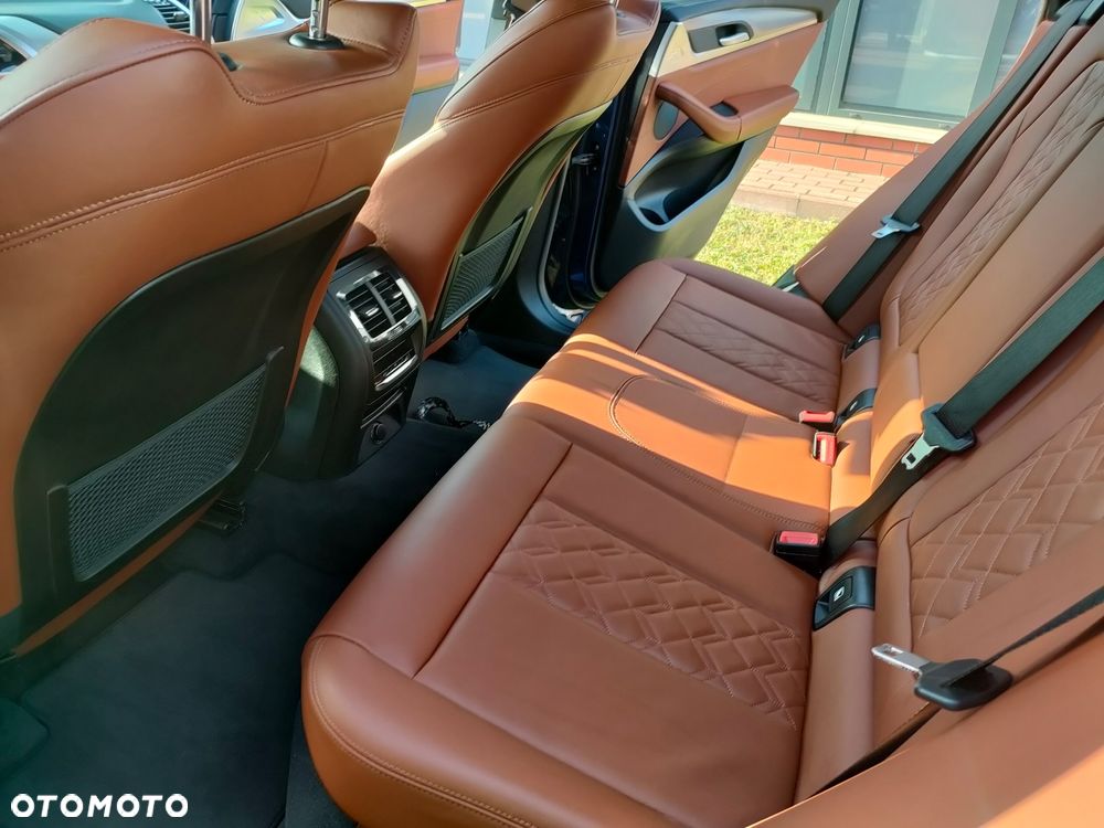 BMW X3 M M40i sport - 10