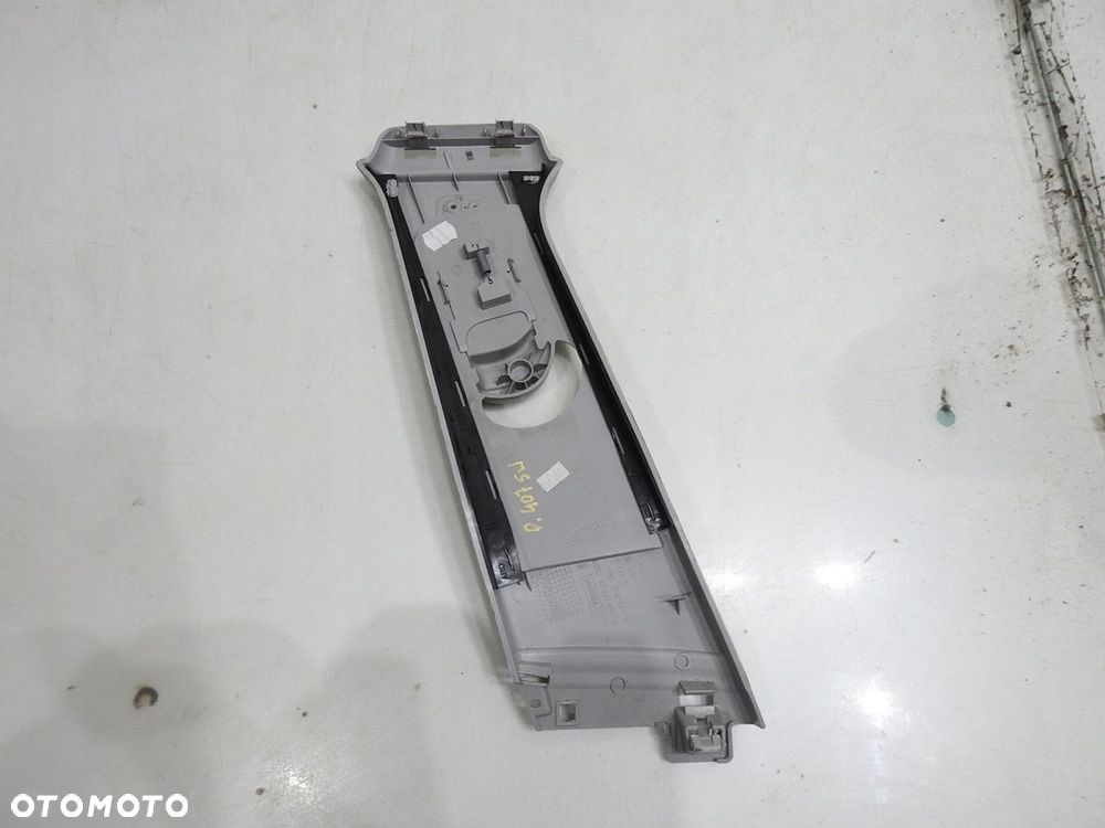 OSŁONA SŁUPKA ŚRODKOWEGO PRAWA B PEUGEOT 407 - 5