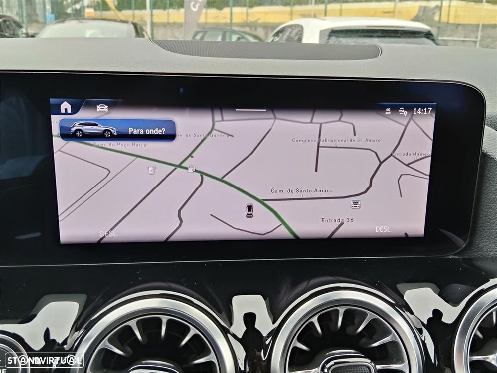 Mercedes-Benz GLA 180 d AMG Line - 19