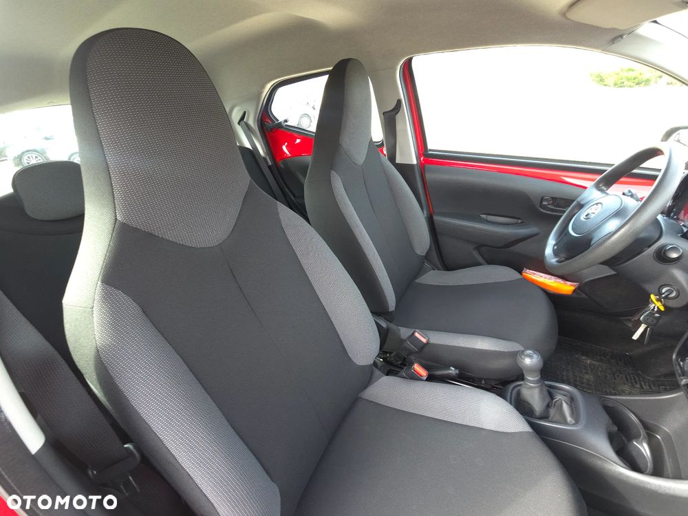 Toyota Aygo - 13