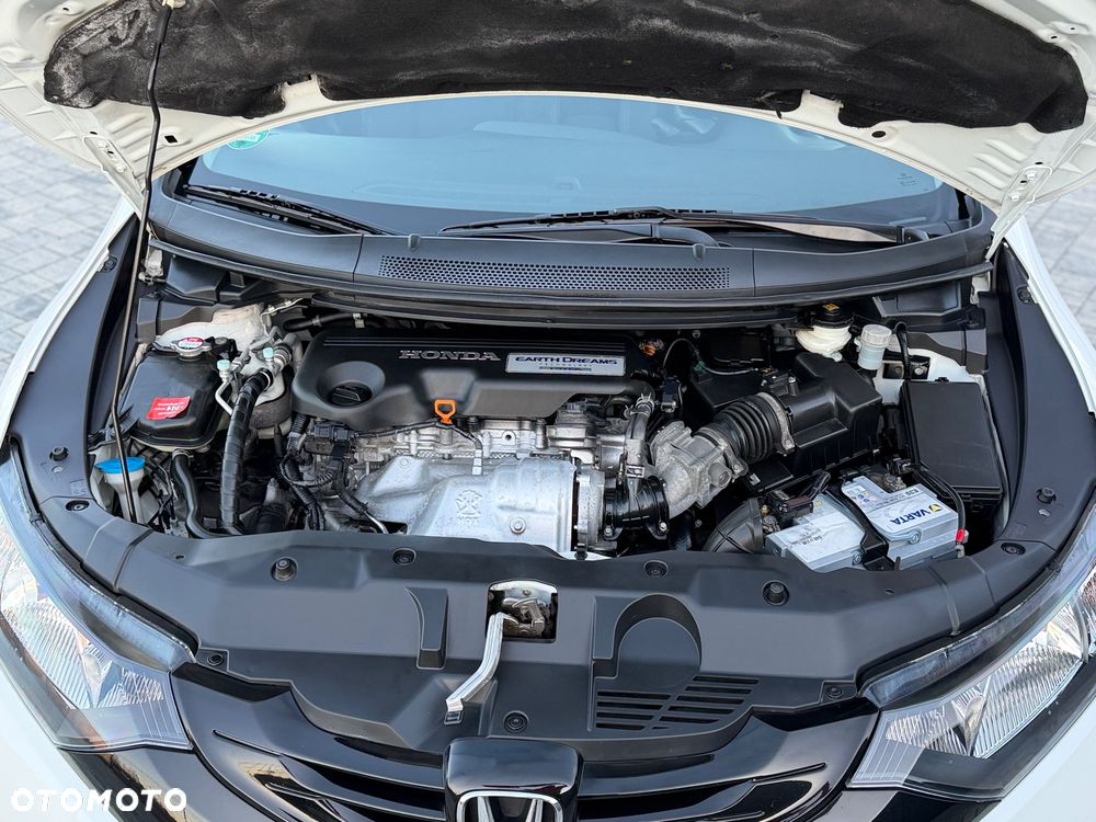 Honda Civic 1.6 i-DTEC Executive Black Edition - 27