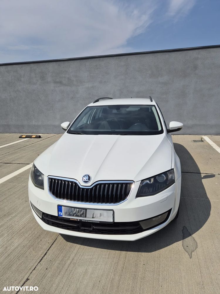 Skoda Octavia 2.0 TDI DSG 4X4 Ambition - 1