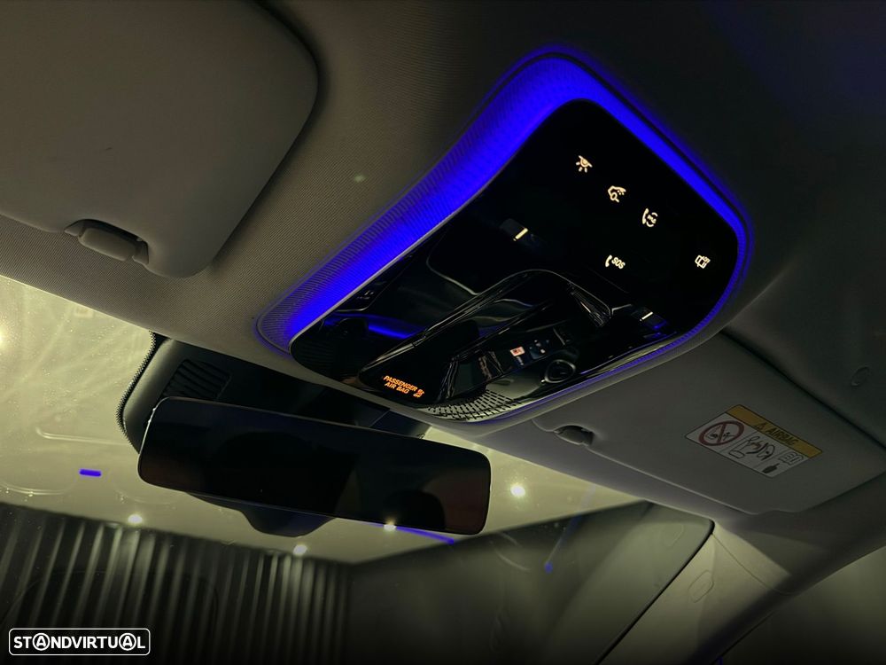 Mercedes-Benz C 300 e T 9G-TRONIC AMG Line - 33