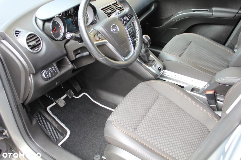 Opel Meriva - 14