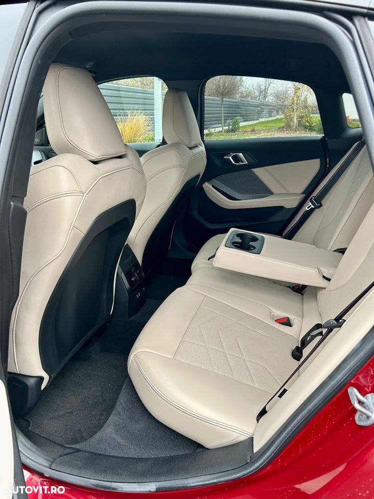 BMW Seria 2 220 AT MHEV - 8