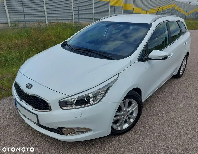 Kia Ceed - 15