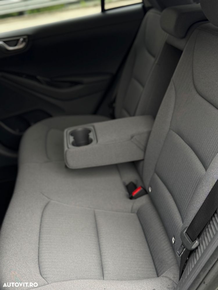 Hyundai IONIQ 1.6 141CP Exclusive - 22