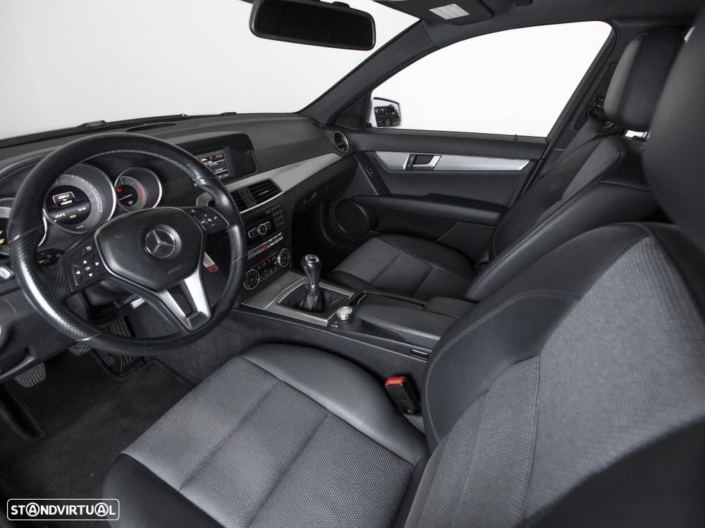 Mercedes-Benz C 220 - 6