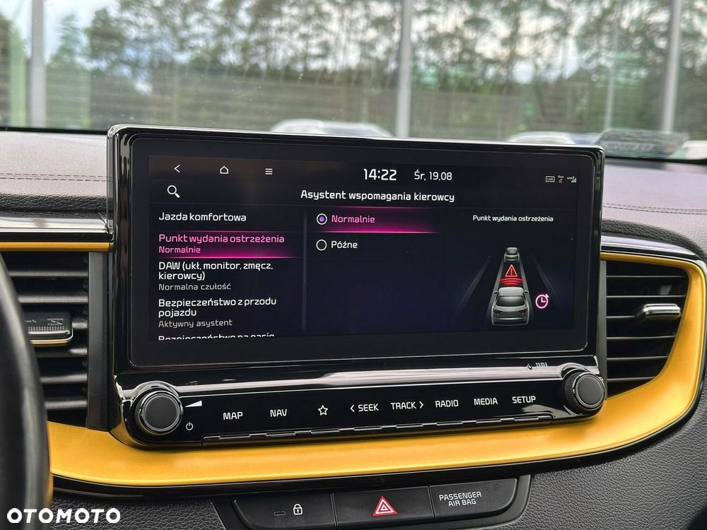 Kia XCeed 1.6 T-GDI L Business Line DCT - 32