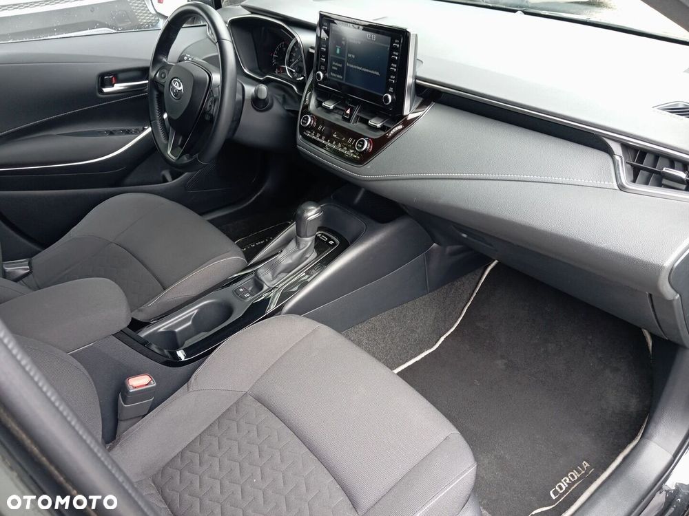 Toyota Corolla 1.8 Hybrid Comfort - 12