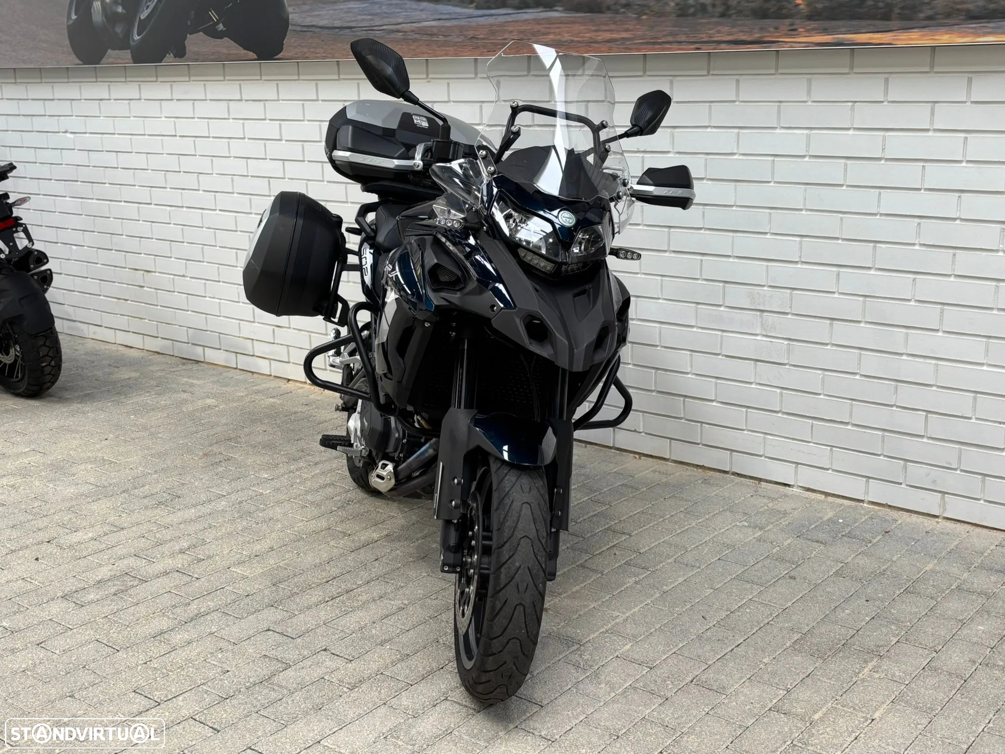 Benelli TRK 502 - 8