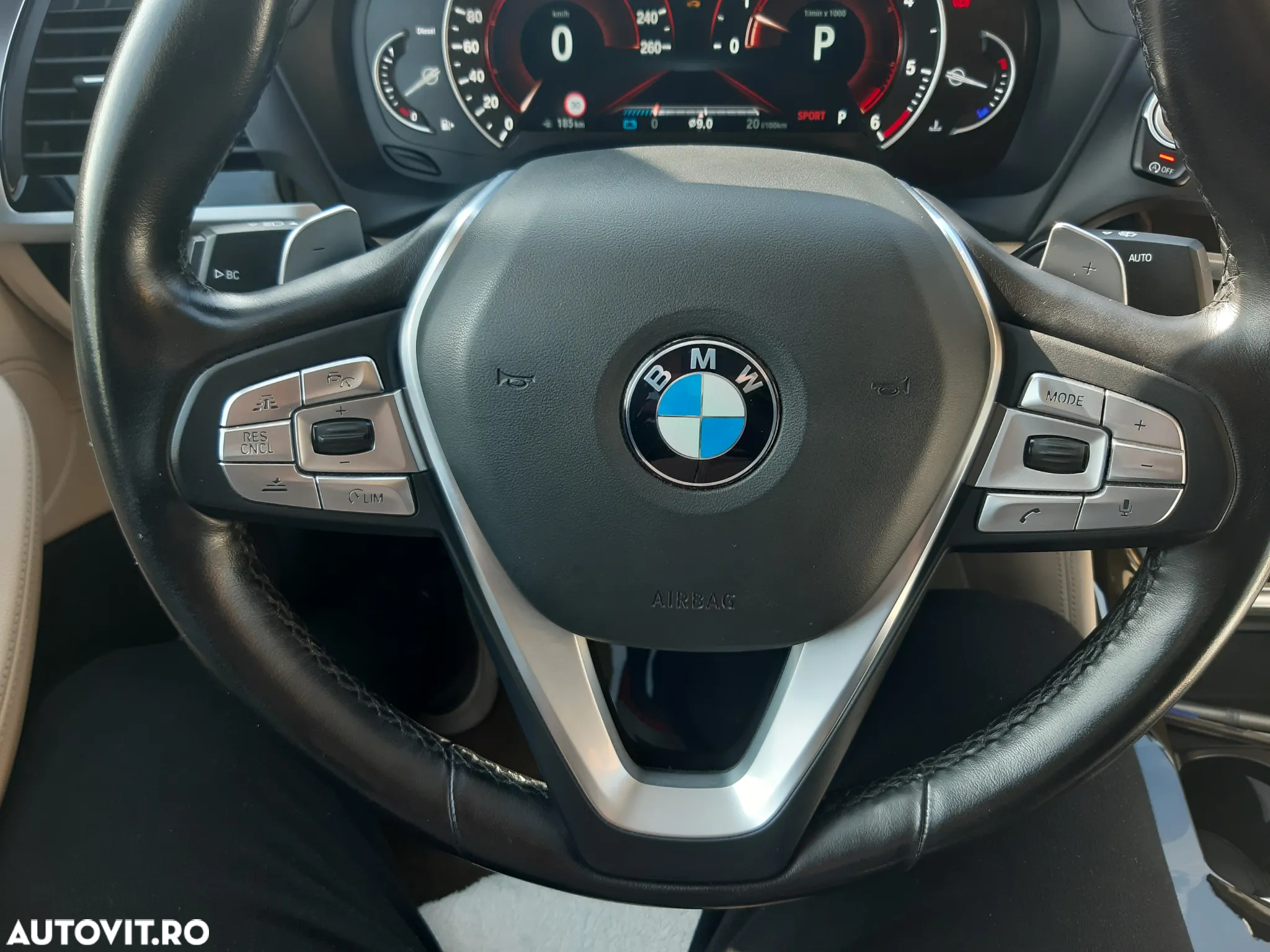 BMW X4 xDrive20d Standard - 23