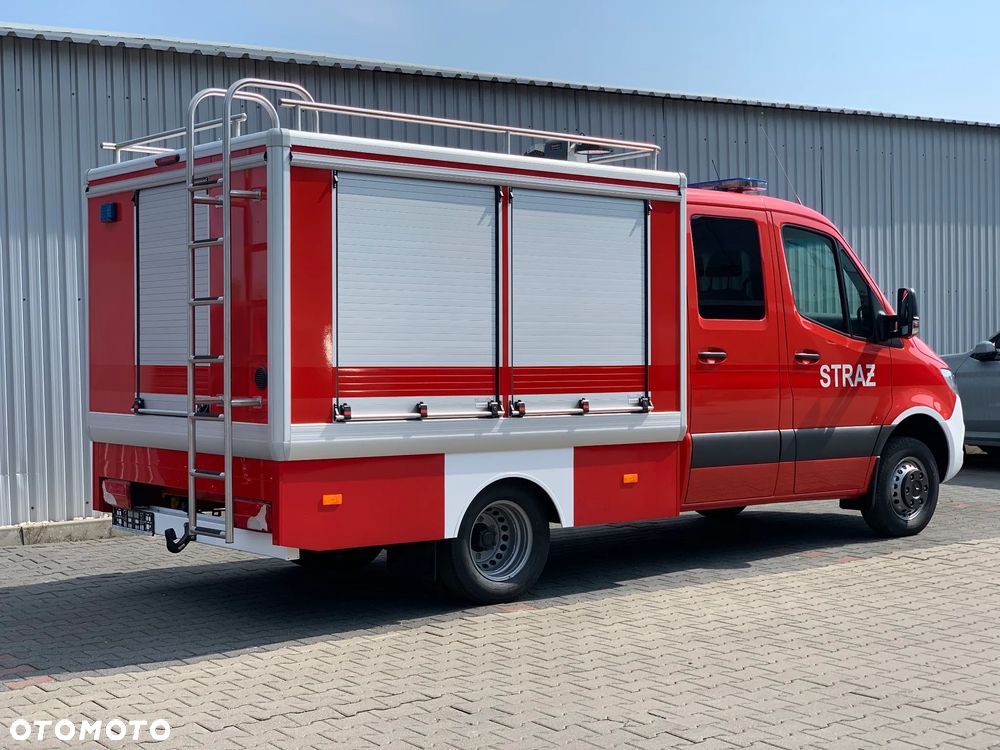 Mercedes-Benz Sprinter - 3