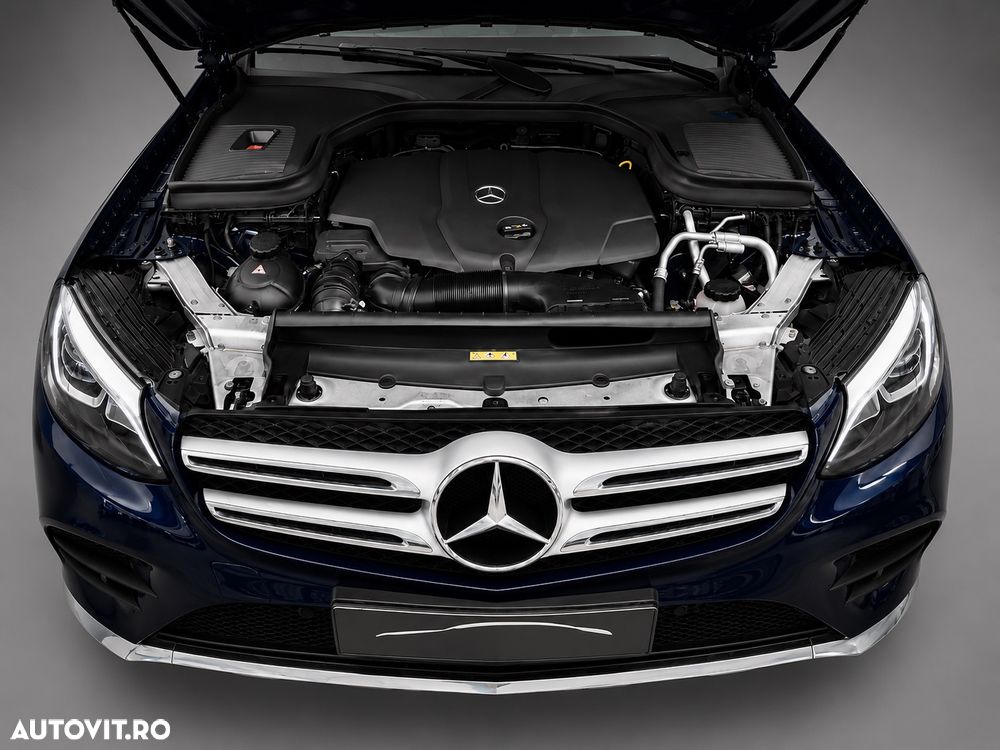 Mercedes-Benz GLC - 21