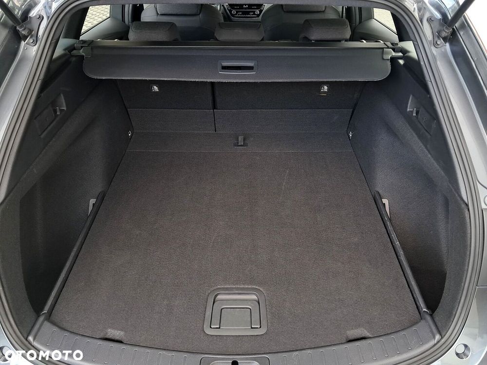 Toyota Corolla 1.8 Hybrid Comfort - 12