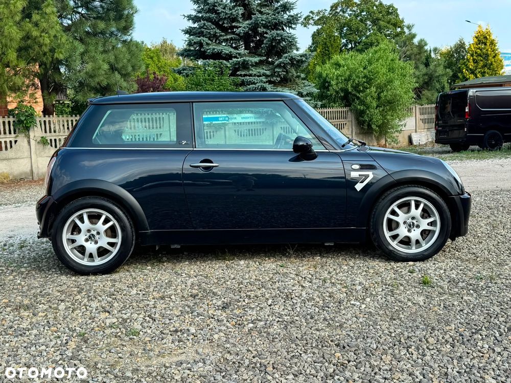 MINI ONE Seven - 14