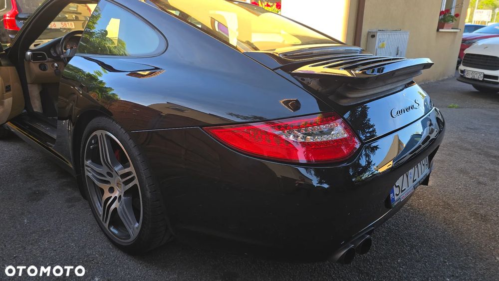 Porsche 911 Carrera S PDK - 8