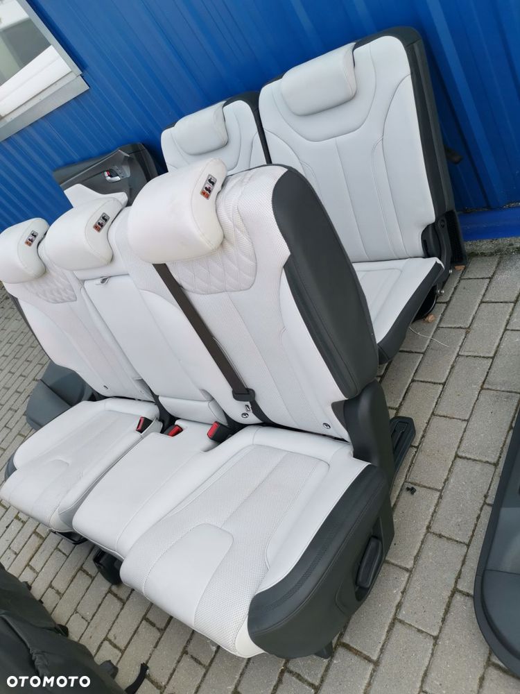HYUNDAI SANTA FE IV LIFT KOMPLET FOTELI SKORA FOTELE KANAPA BOCZKI 7 OSÓB - 10