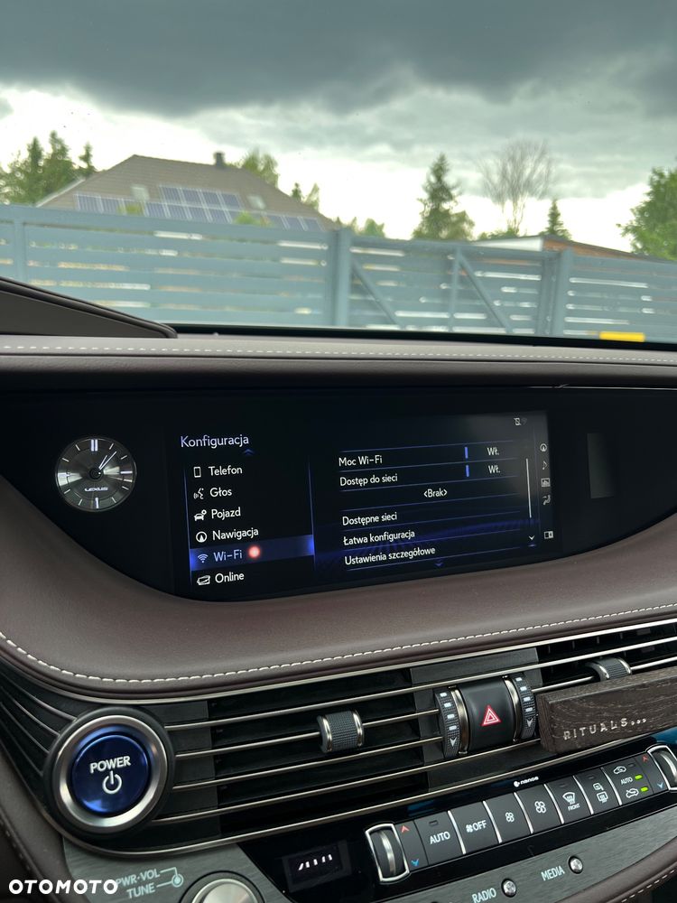 Lexus LS - 29