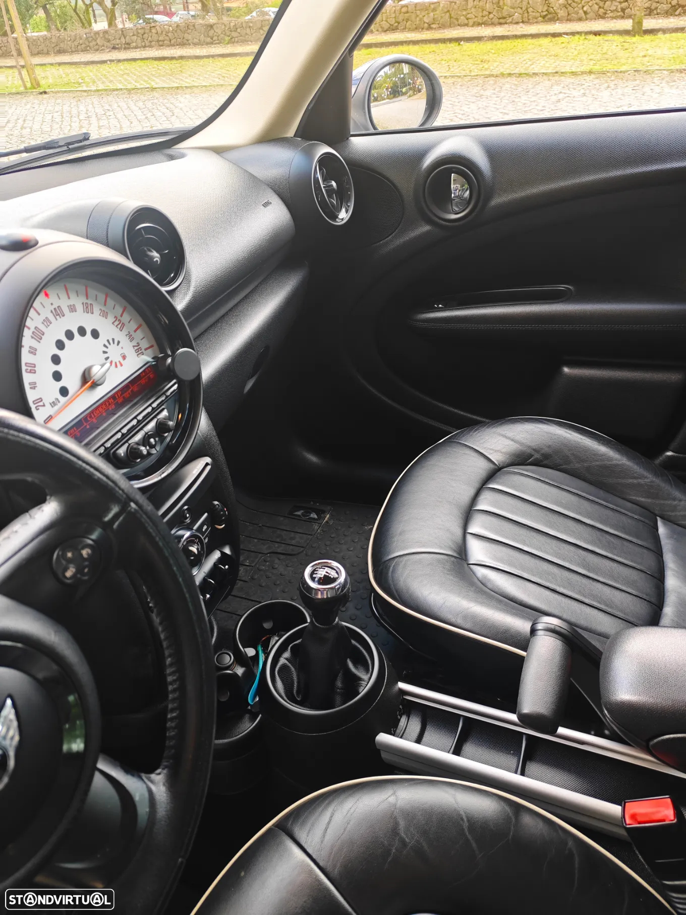 MINI Countryman One D - 28