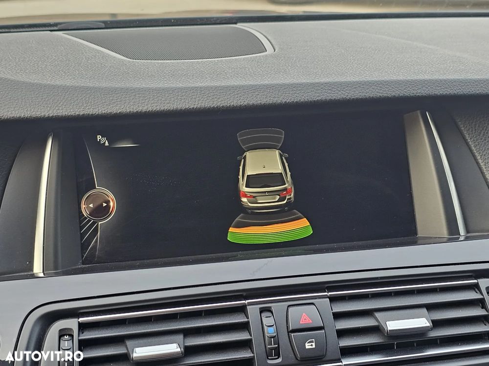 BMW Seria 5 520d AT - 29