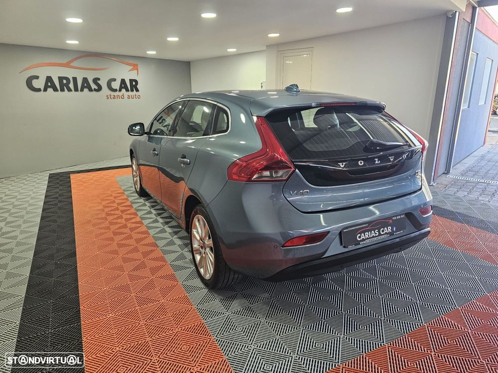 Volvo V40 1.6 D2 Momentum - 6