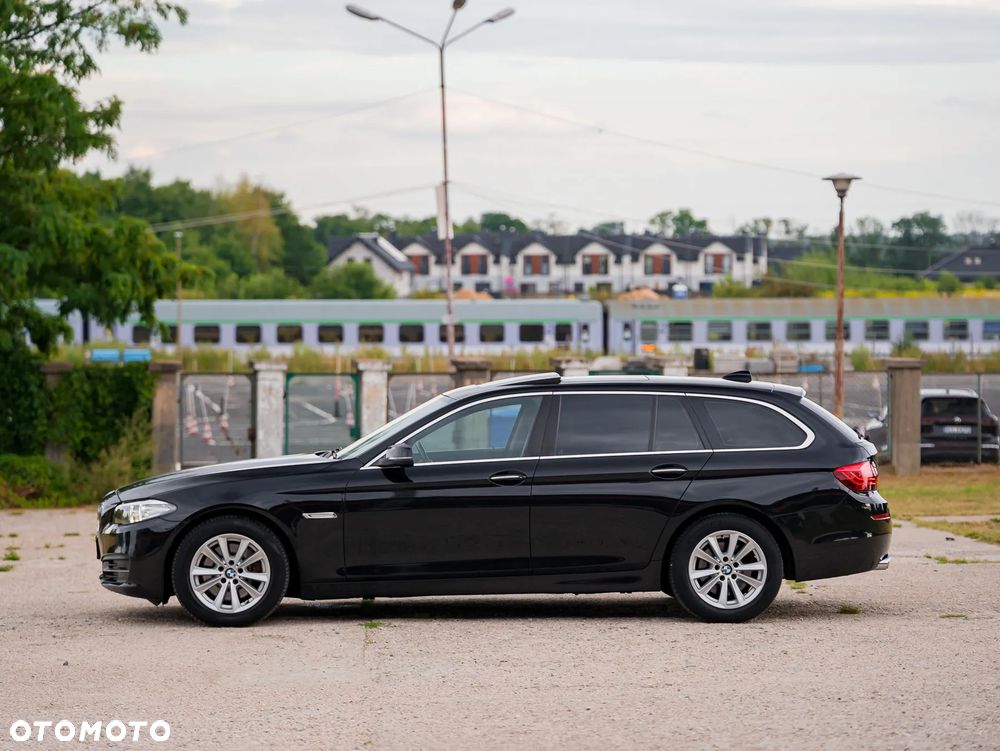 BMW Seria 5 525d Modern Line - 10
