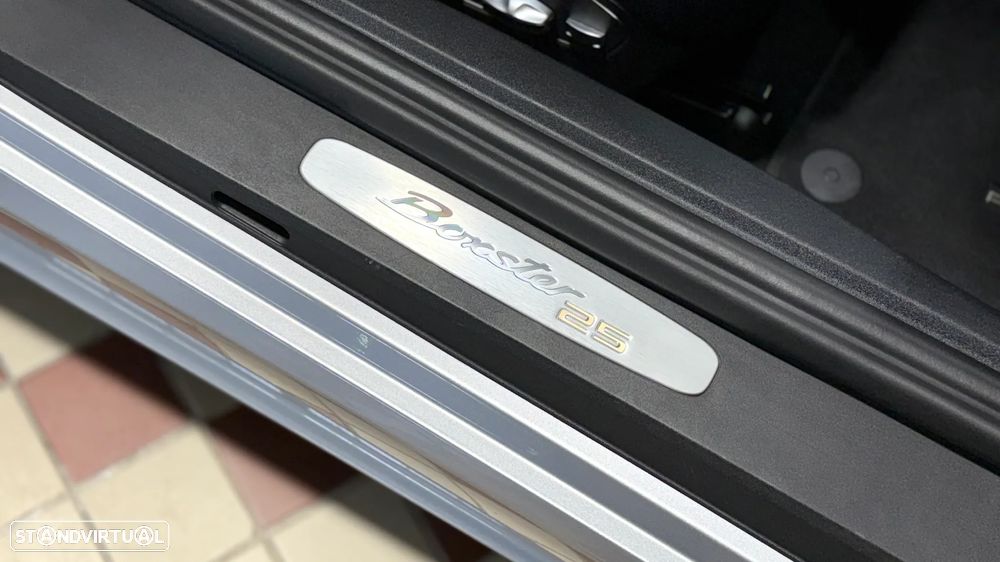 Porsche 718 Boxster 4.0 25 Anos PDK - 17