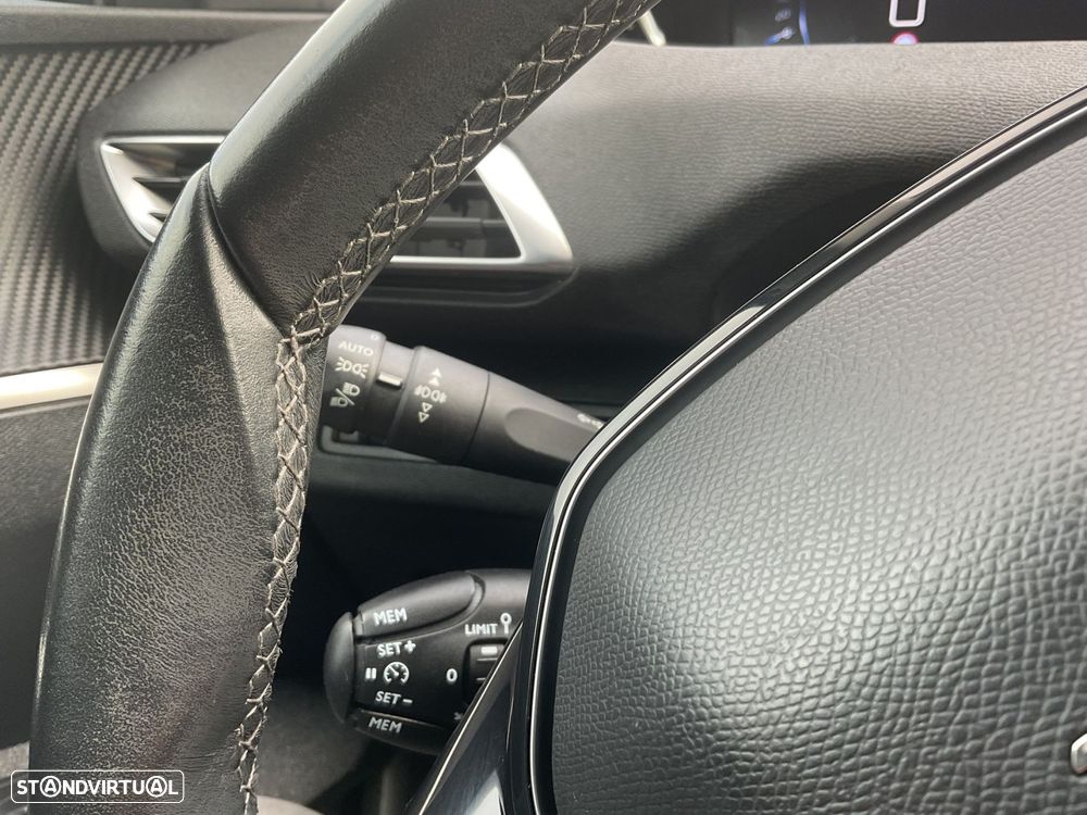 Peugeot 3008 1.5 BlueHDi Active - 39