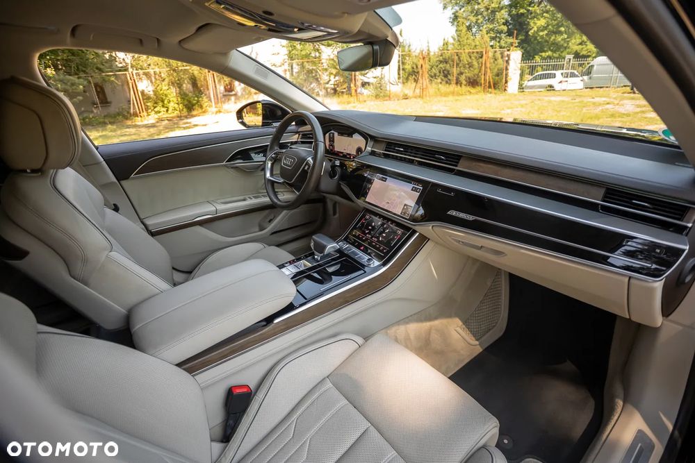 Audi A8 - 17