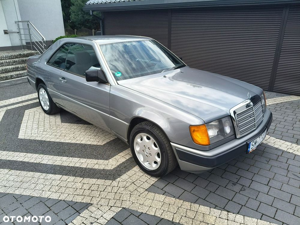 Mercedes-Benz W124 (1984-1993) - 18