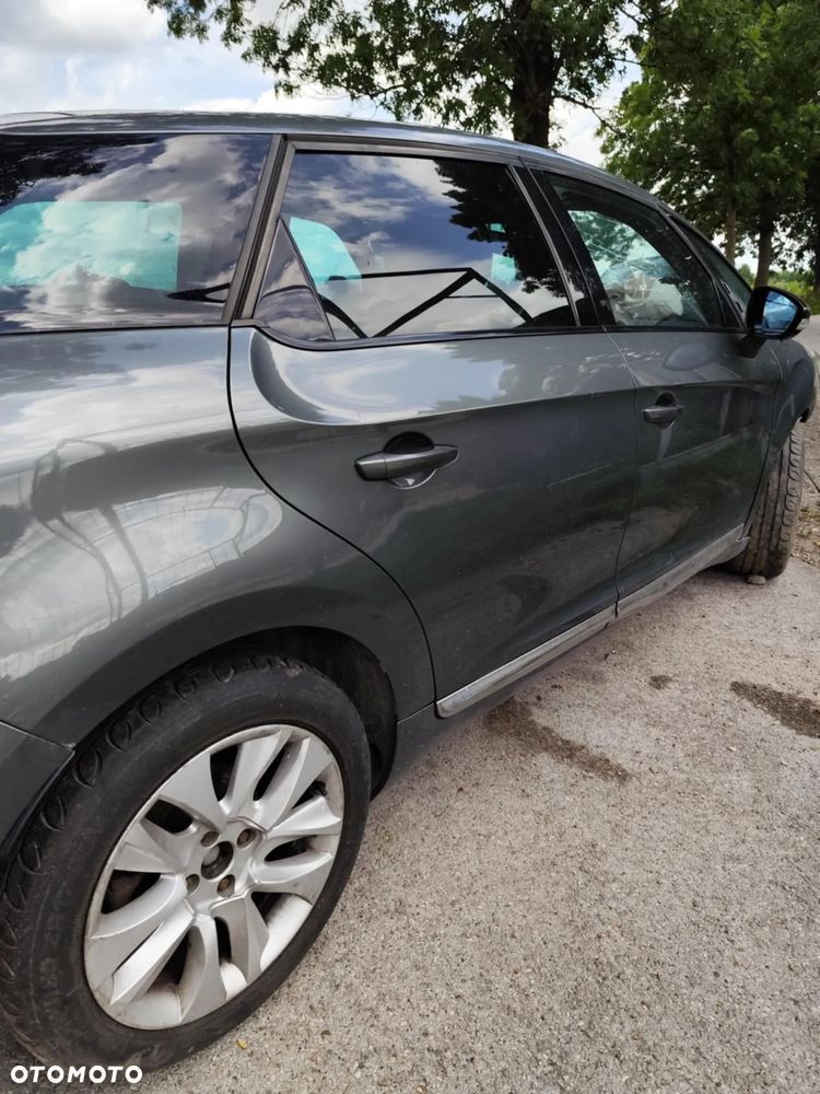 Citroën DS5 HDi 165 Chic - 6