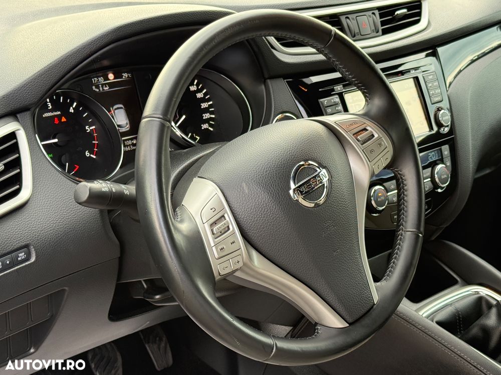 Nissan Qashqai 1.6 DCI Start/Stop Tekna - 11