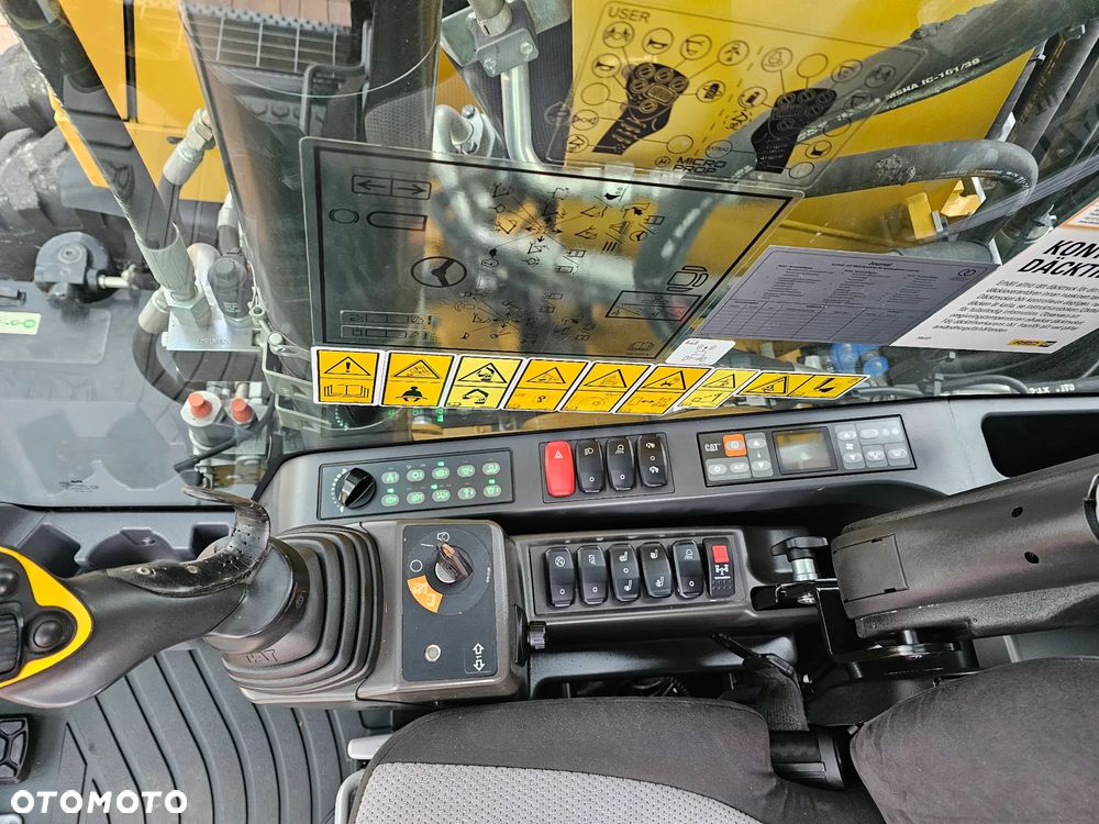 Caterpillar M 318 F - 33