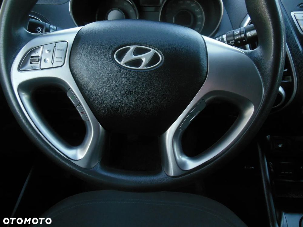 Hyundai ix35 2.0 2WD Style - 10