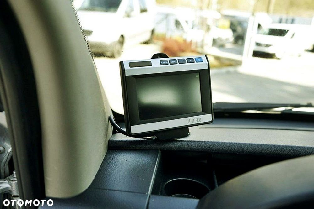 Volkswagen Crafter - 22